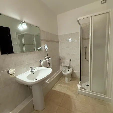 בית הארחה Via Palazzo 3*