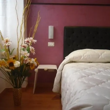 Via Palazzo Гостевой дом