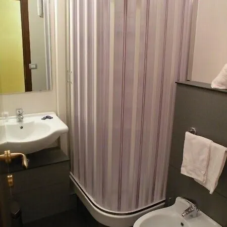 Via Palazzo Guest house 3*