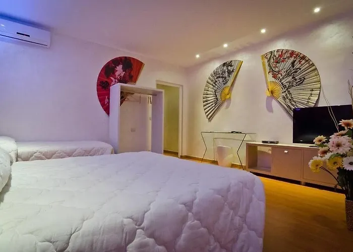 Konukevi Via Palazzo 3*